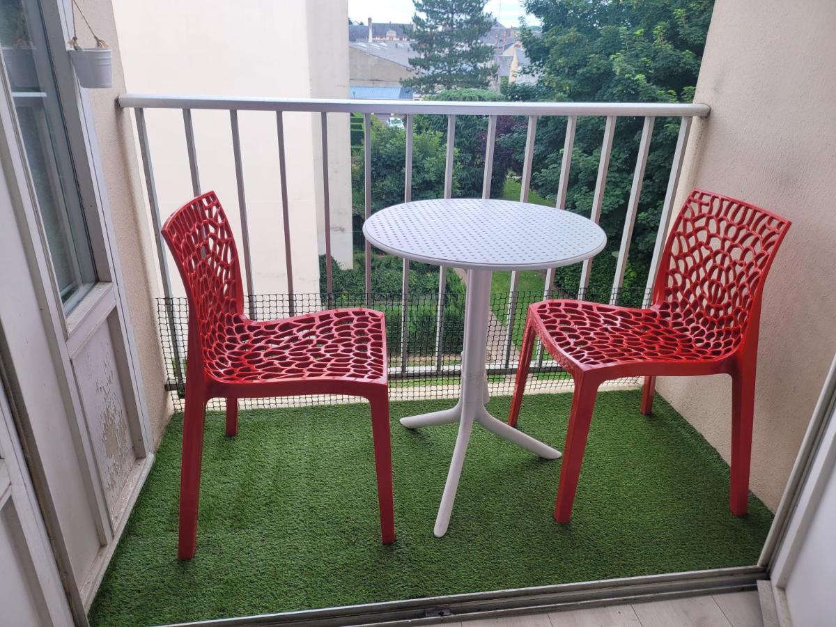 Studio bien équipé, situé en hyper centre Vendôme Esterno foto